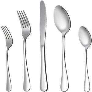 cutlery set for airbnb
