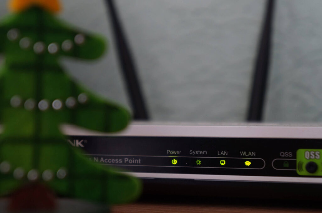 Best WiFi Routers for Airbnb 2019